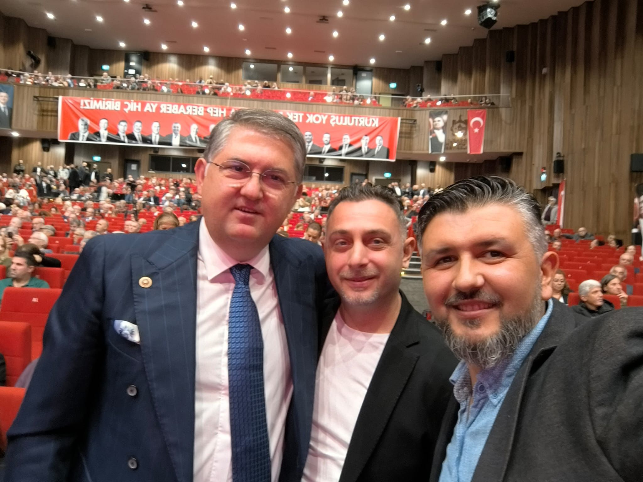 Mücadelemizin Kareleri: Sahadayız!